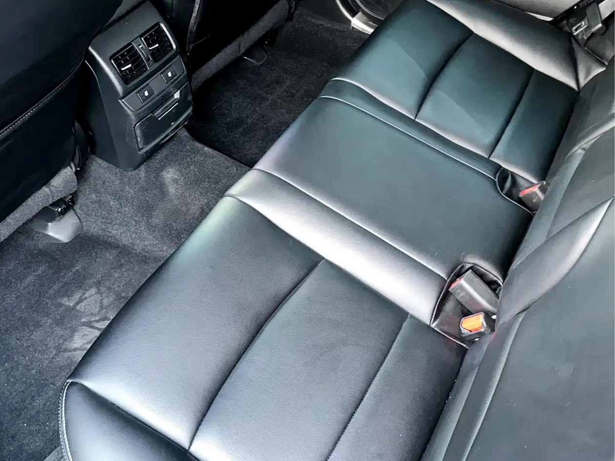 Subaru Outback 2015 2.5i Luxury Navigation Edition фото 8