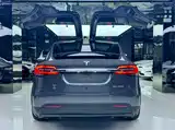 Фото 13 - Tesla Model X