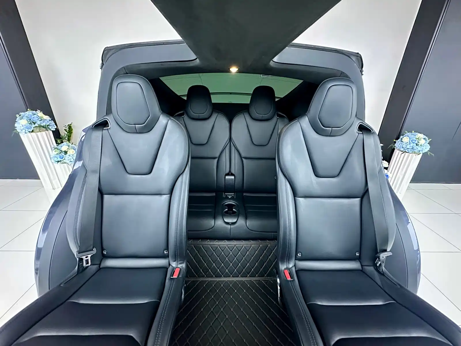 Фото 11 - Tesla Model X