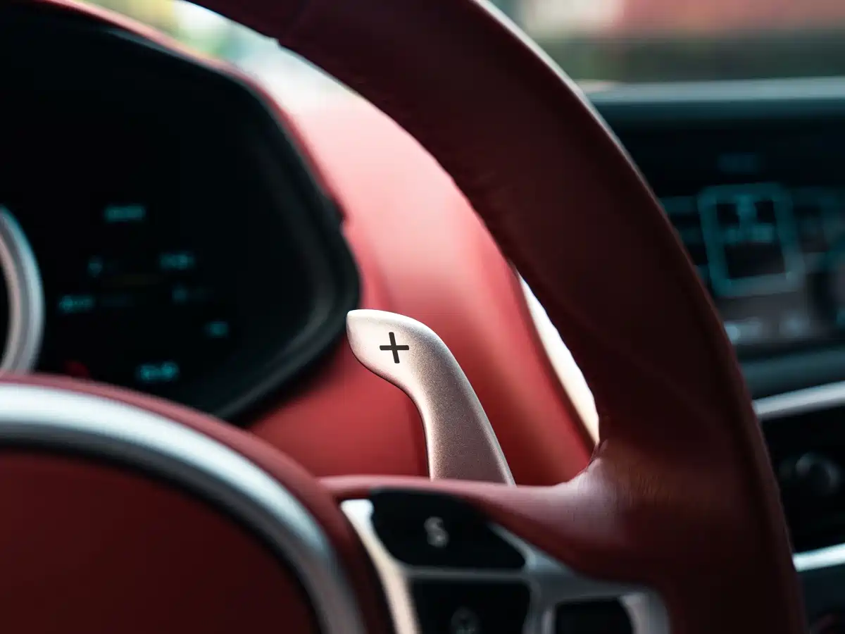 Aston Martin DB11 2022 2020 4.0T V8 Coupe