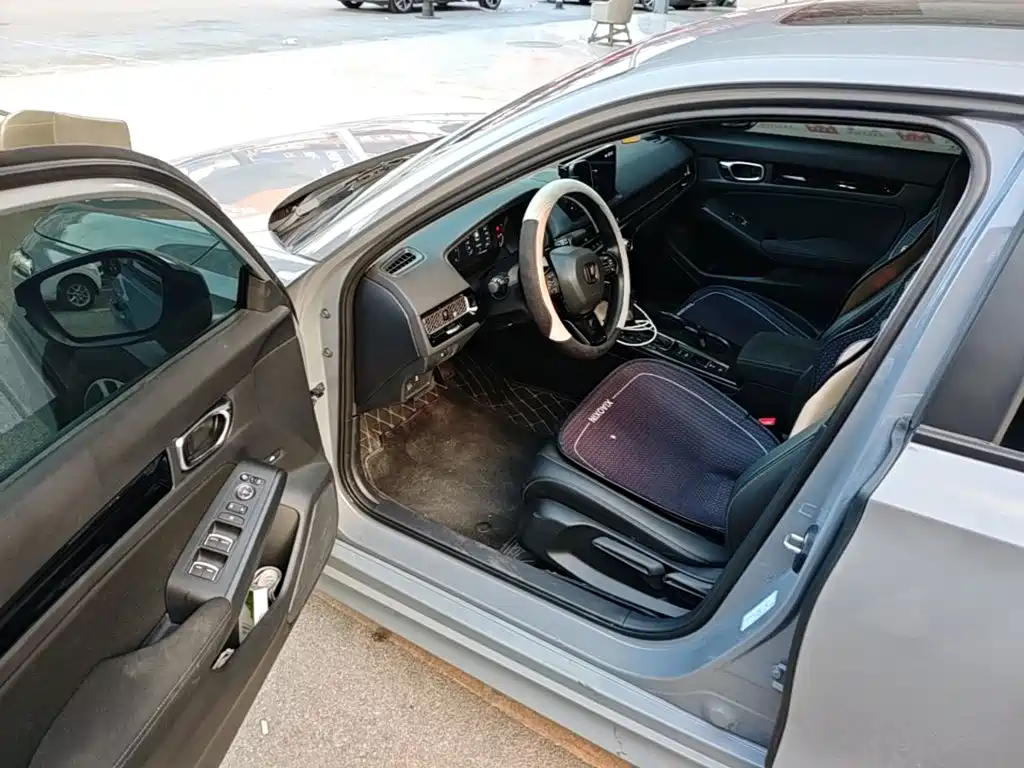 Honda Civic 2025 2025 240TURBO CVT Smart Fun Plus