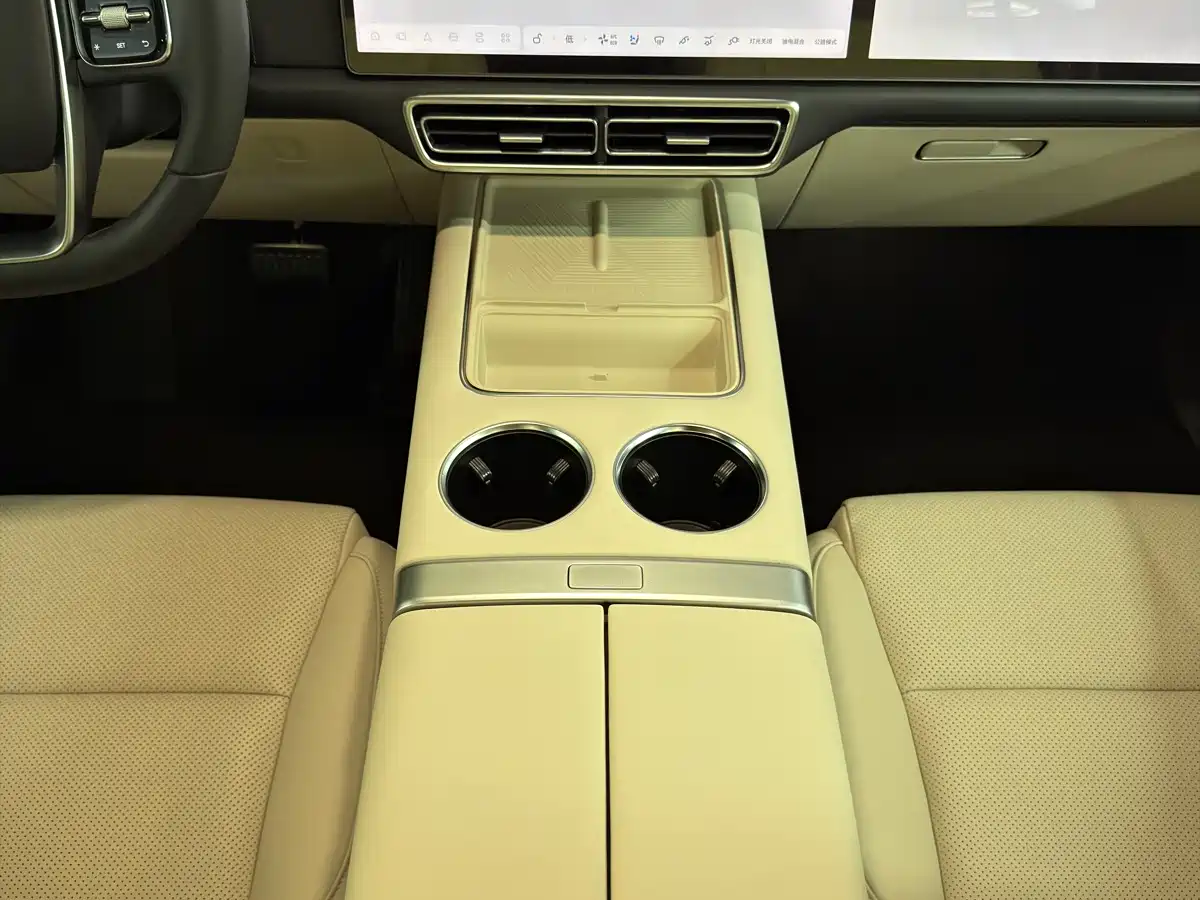 Li Auto Li L8 2023 2023 Pro