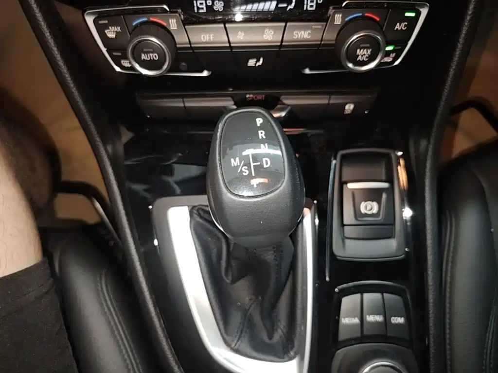 BMW 2 Series Touring 2019 2019 218i Leading