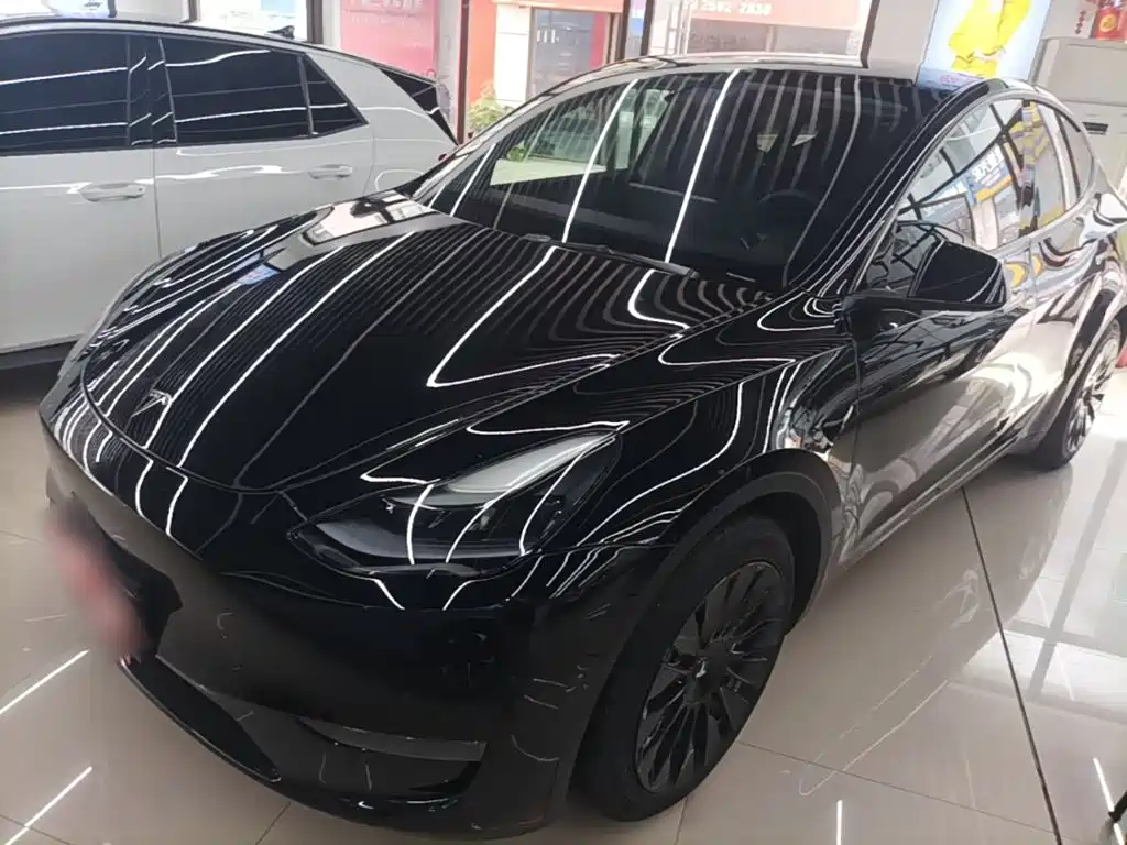Tesla Model Y 2021