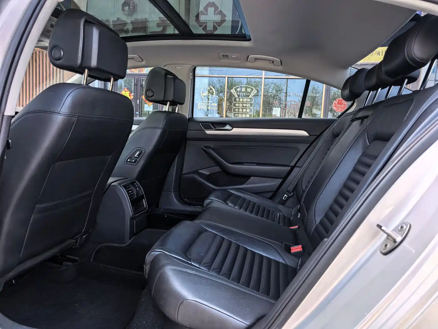 Volkswagen Magotan 2017 330TSI DSG Leading фото 5