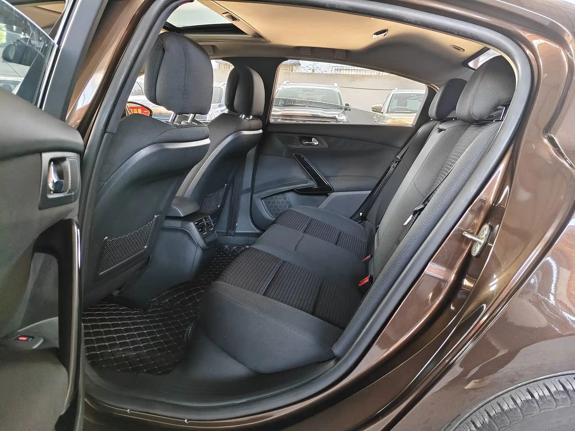 صورة 6 - Peugeot 508