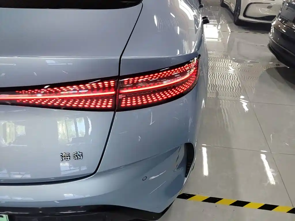 BYD Seal 2022 2022 550km Standard Range RWD Premium