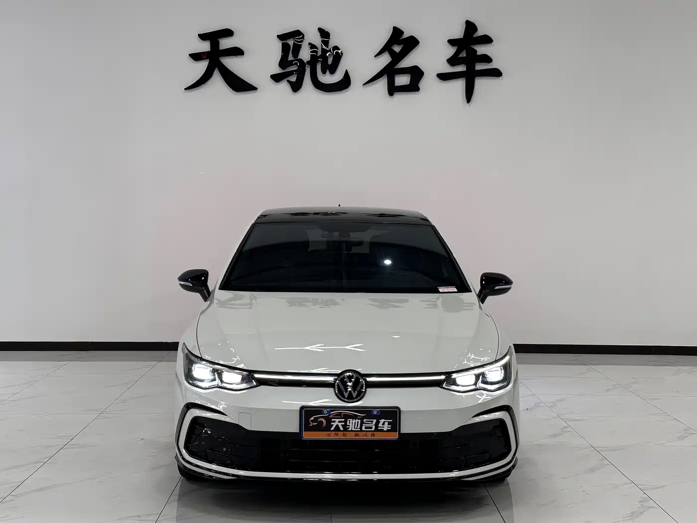 Volkswagen Golf 2023 Facelift 280TSI DSG R-Line Lite фото 2