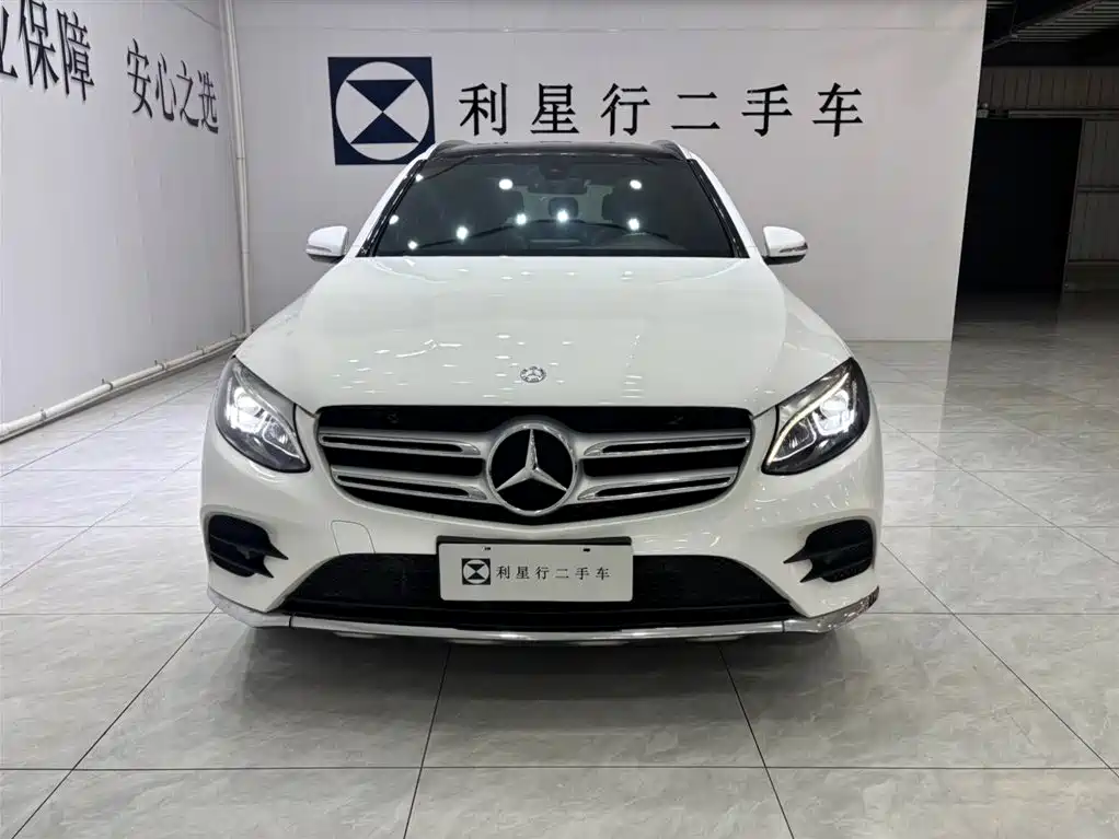 MERCEDES-BENZ GLC