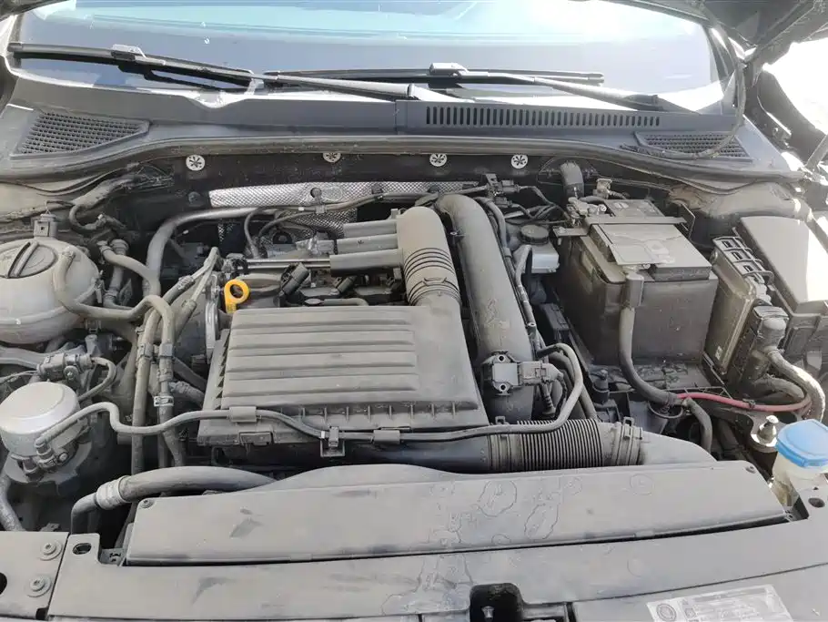Volkswagen Passat 2020 Facelift 280TSI Business Version China VI фото 10