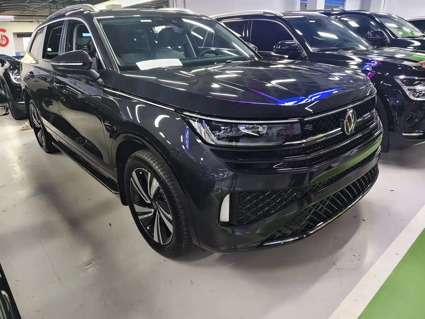 Volkswagen Talagon 2025 2024 380TSI 4WD R-Line Cruise Shared Edition