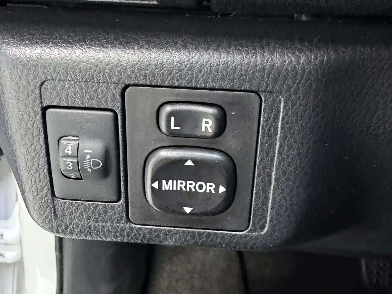 Toyota YARiS L Zhi Xuan 2022 Zhi Xuan X 1.5L CVT Leading PLUS Edition фото 14