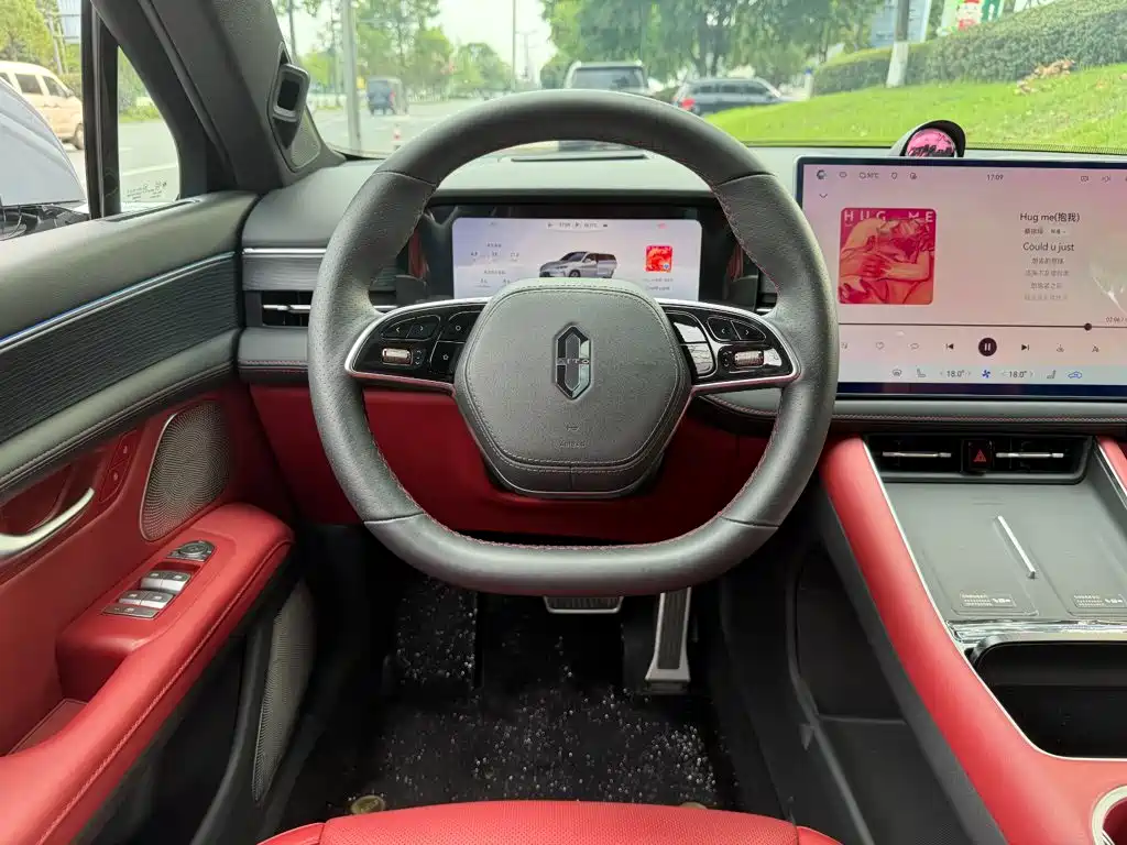 AITO Wenjie AITO M5 2025 2025 Extended Range Ultra AWD