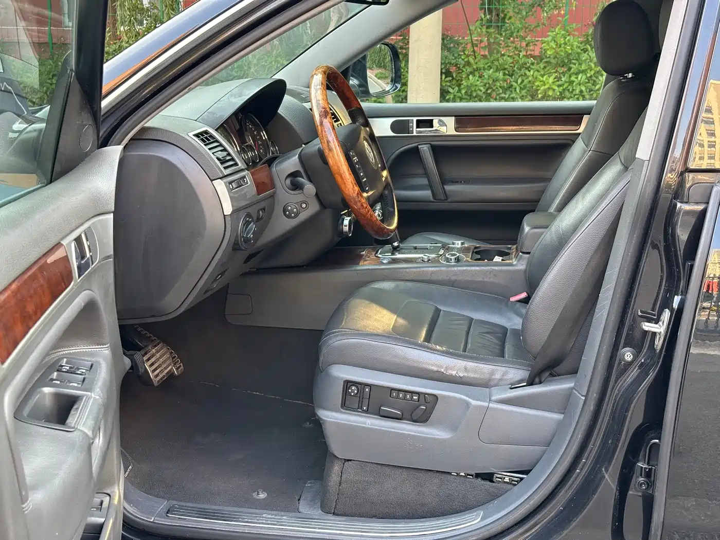 Volkswagen Touareg 2008 2007 4.2L Premium