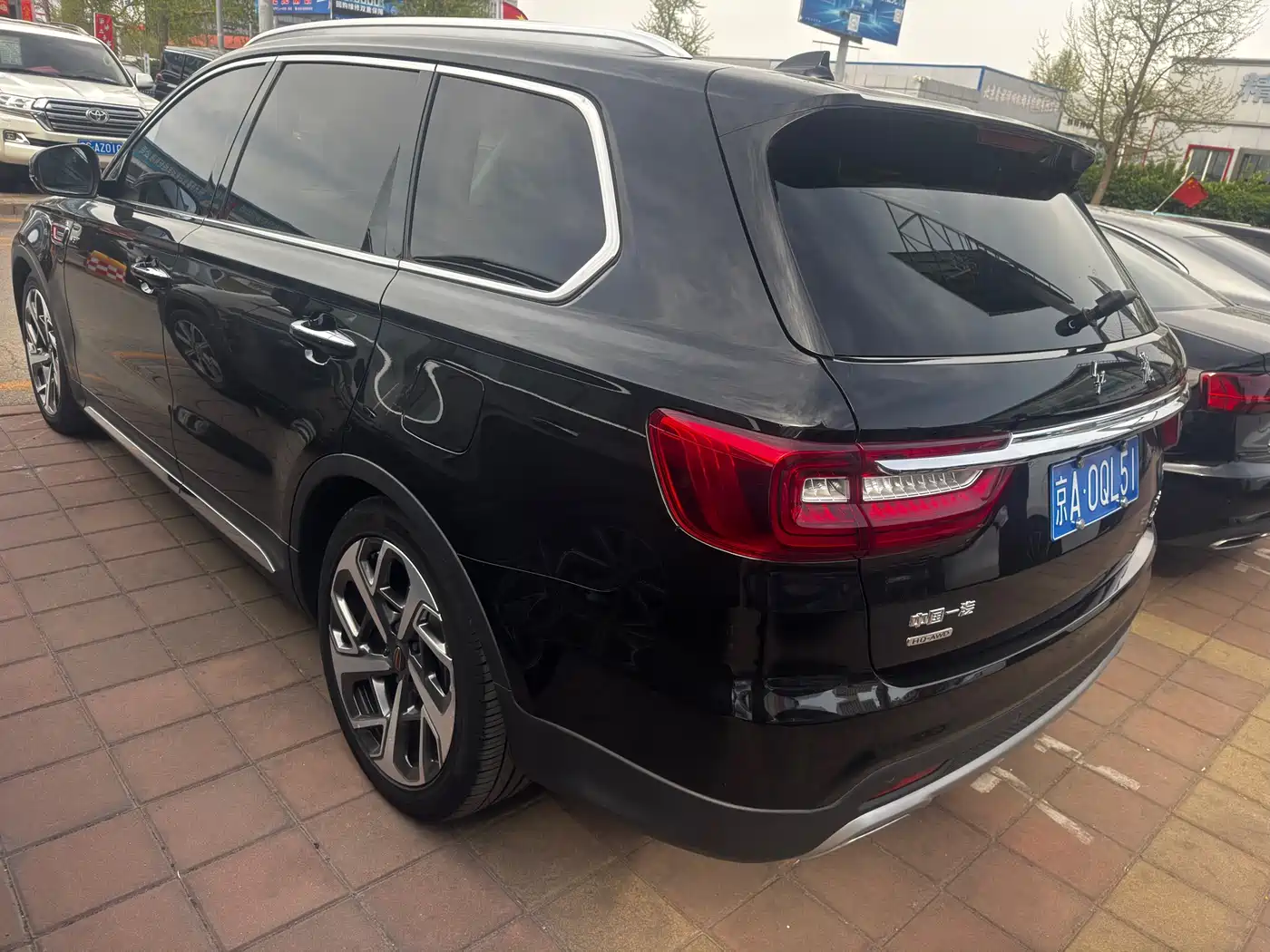 Hongqi HONGQI HS7