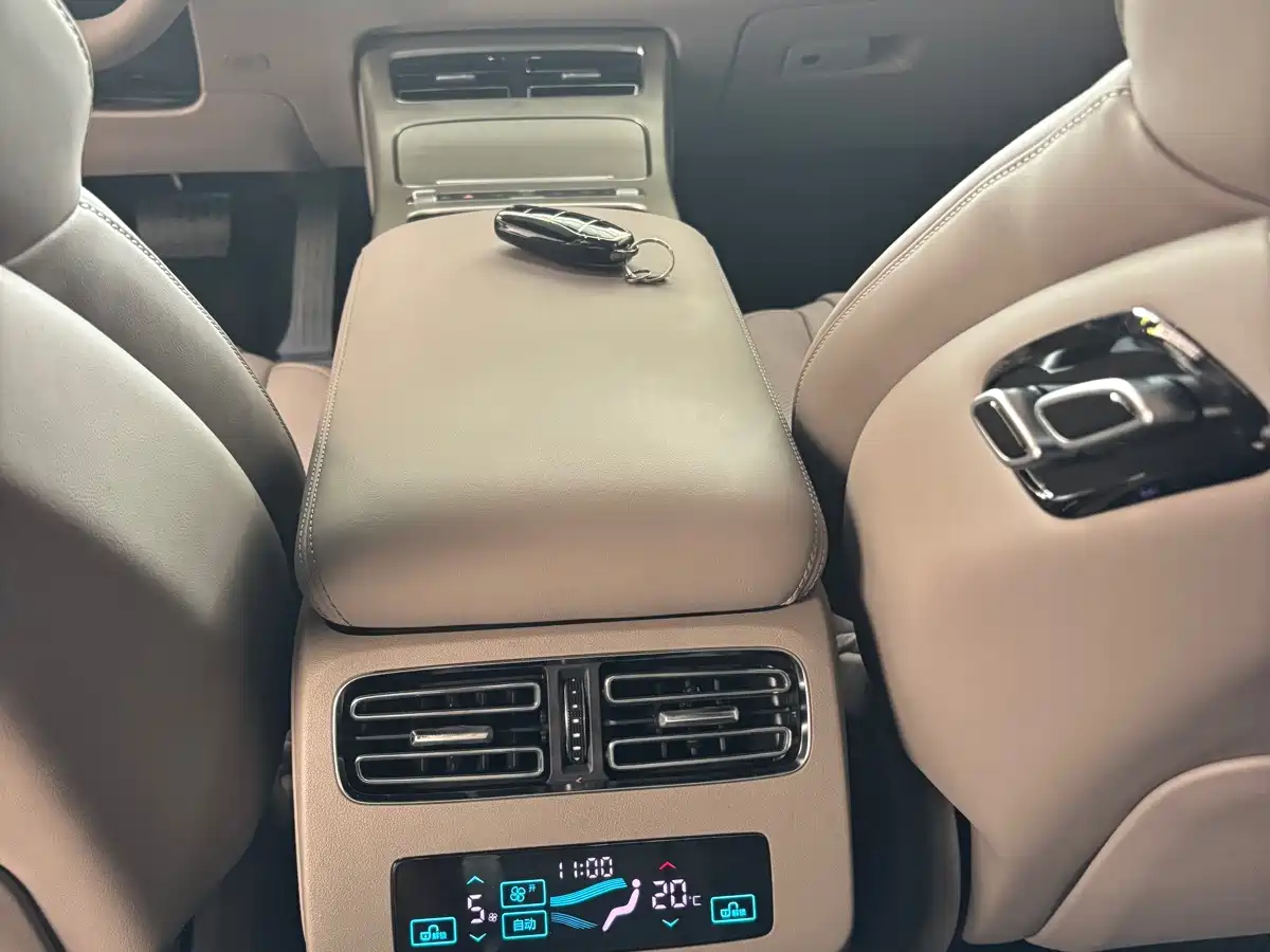 BYD Han 2026 2026 DM-i Smart Driving Edition 245km Premium