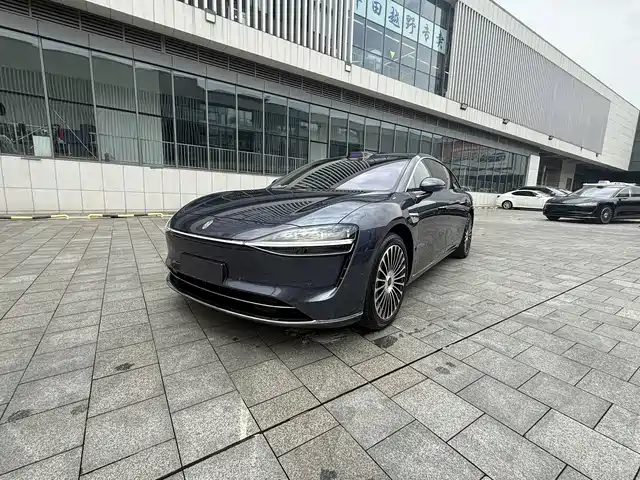 Stelato S9T Последовательный гибрид, Ultra, увеличенный запас хода, 192-лучевой лидар