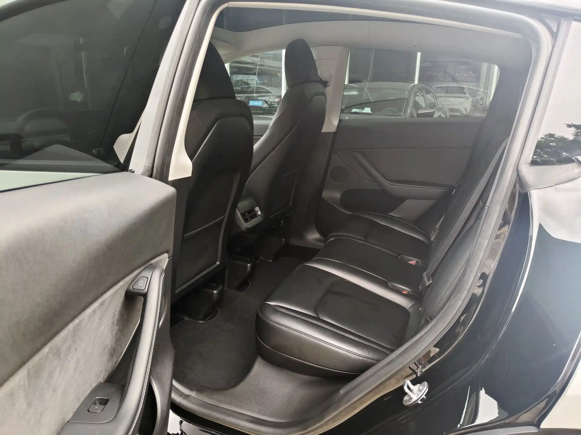 Фото 7 - Tesla Model Y