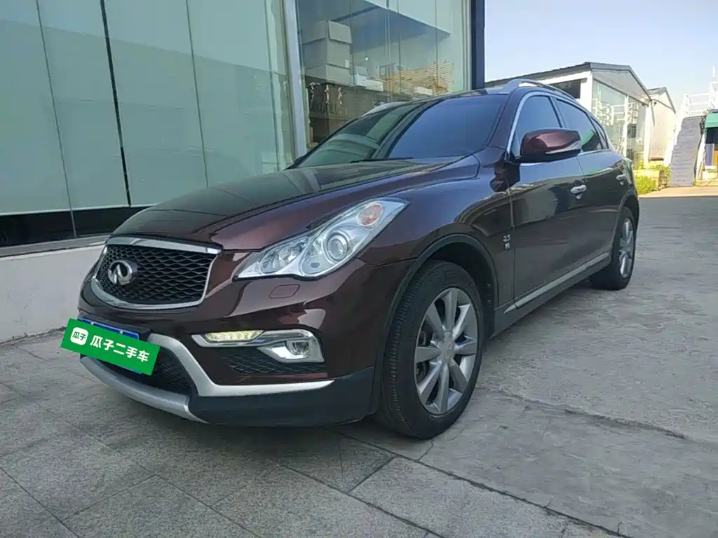 Infiniti QX50 2018 2015 2.5L Comfort Edition