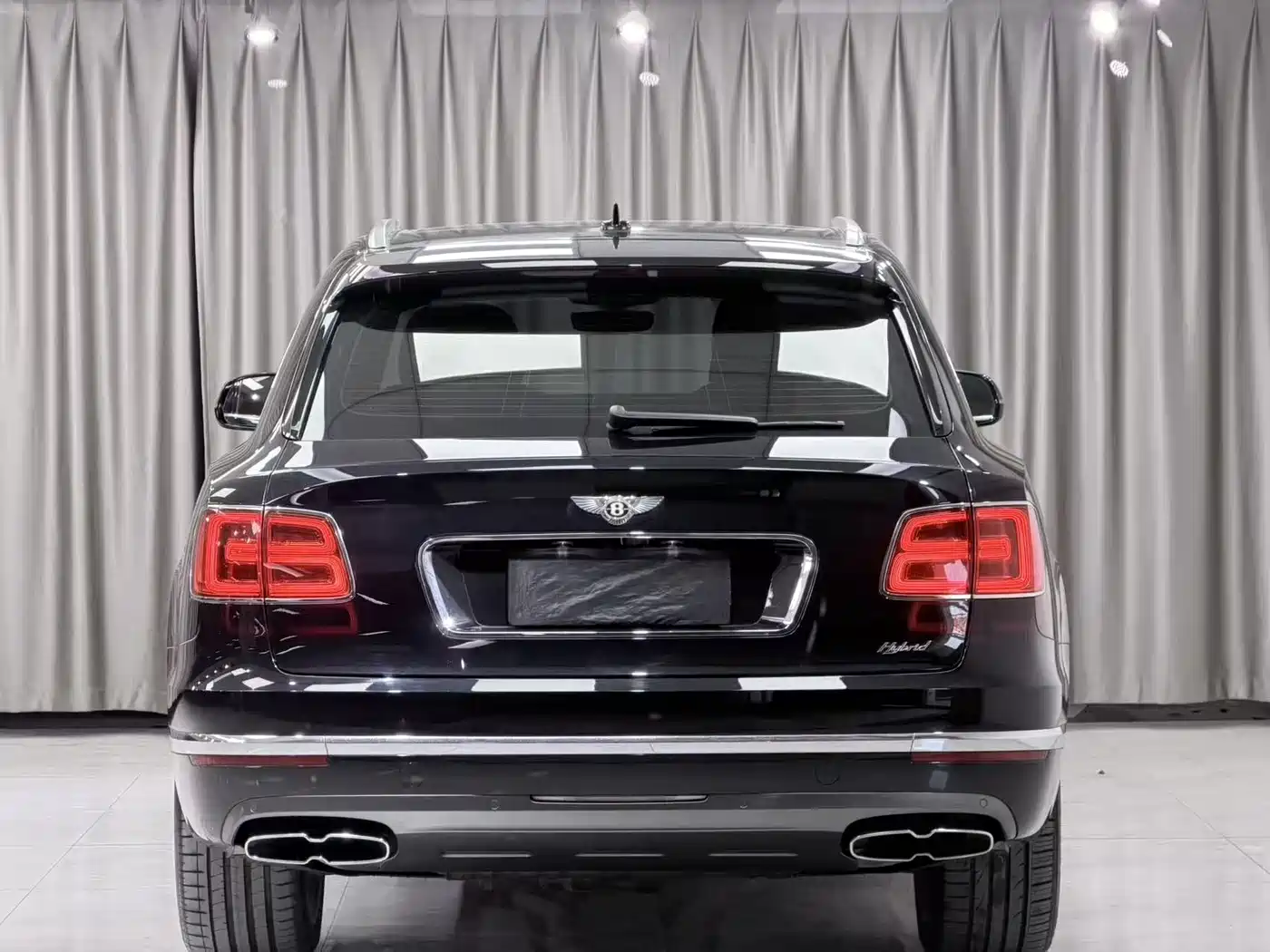 BENTLEY TIMYUE PLUG IN HYBRID