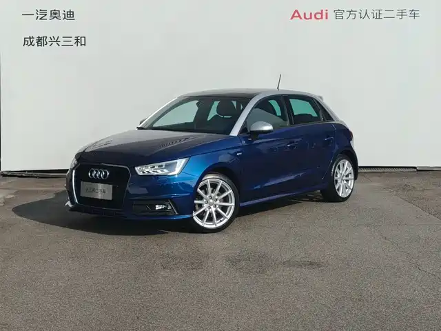 Audi A1 2016 30 TFSI Sportback S Line Sport Edition — фото 1