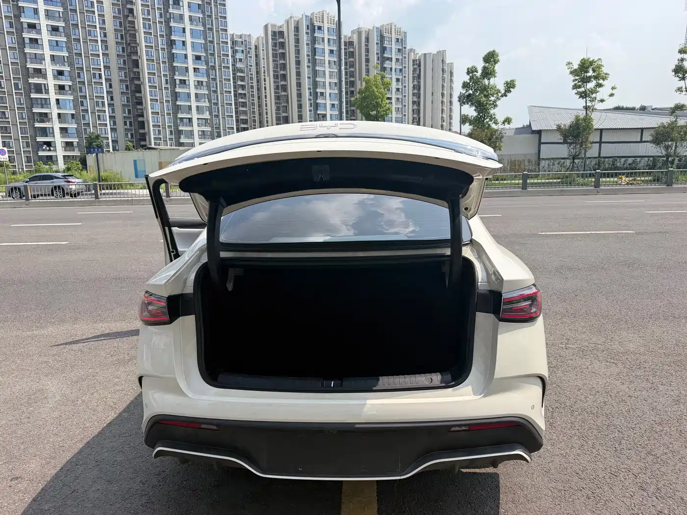 BYD Seal 06 New Energy 2025 2025 DM-i Smart Drive Edition 120KM Prestige
