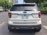Фото 10 - Ford Explorer (Import)