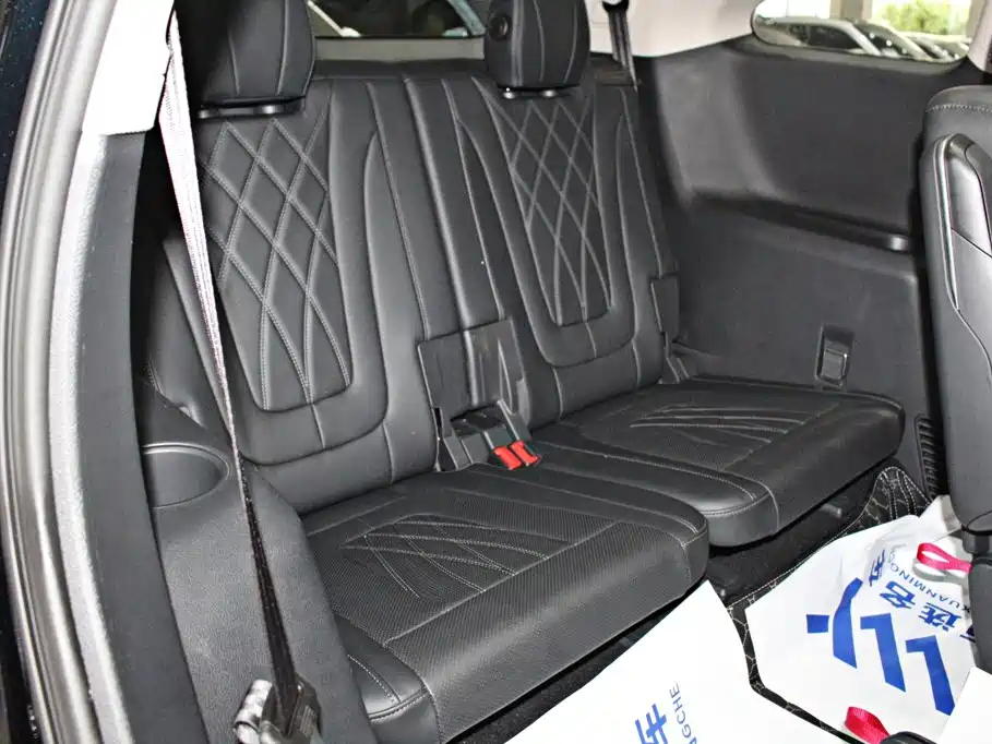 Hongqi HS7 PHEV 2025 2024 2.0T PHEV 2WD Flagship 6-seater