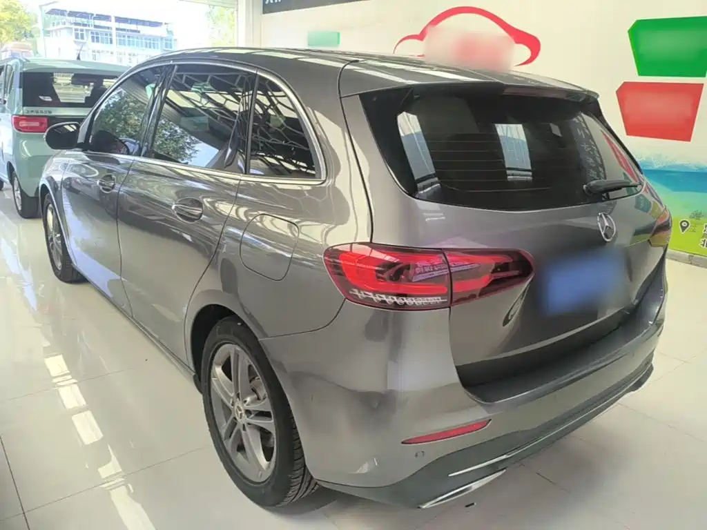Photo 5 - Mercedes-Benz B-Class