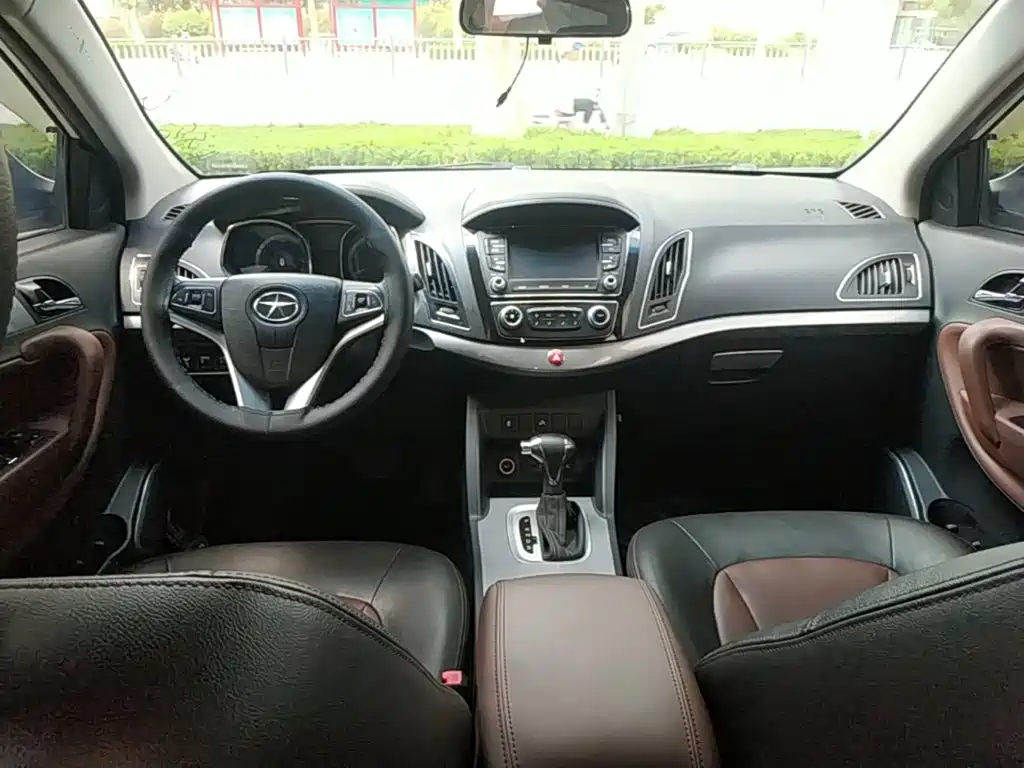 JAC Refine S5 2015 2015 1.5T Automatic Comfort