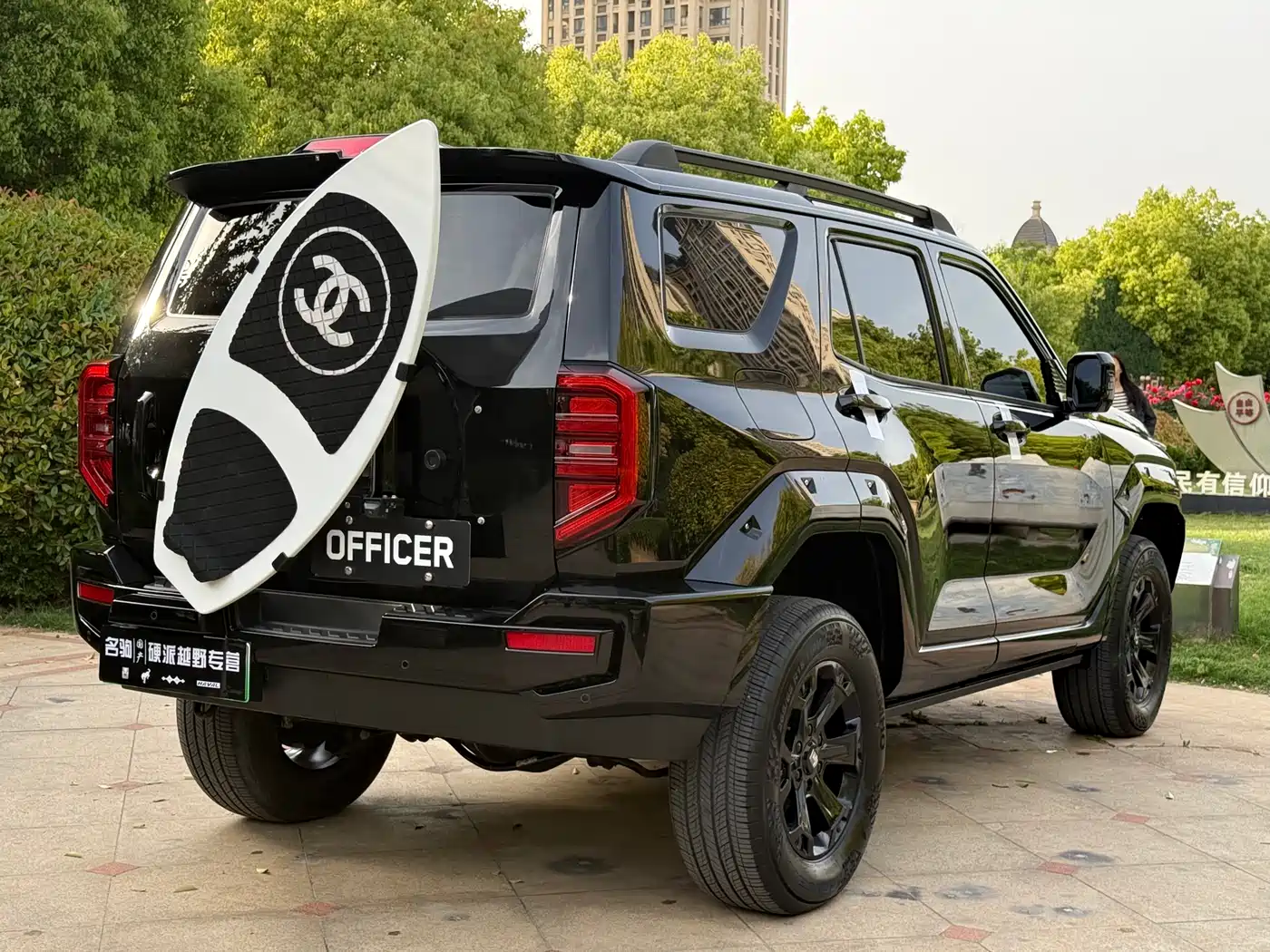 Tank 400 New Energy 2024 Hi4-T Off-Road Edition фото 6
