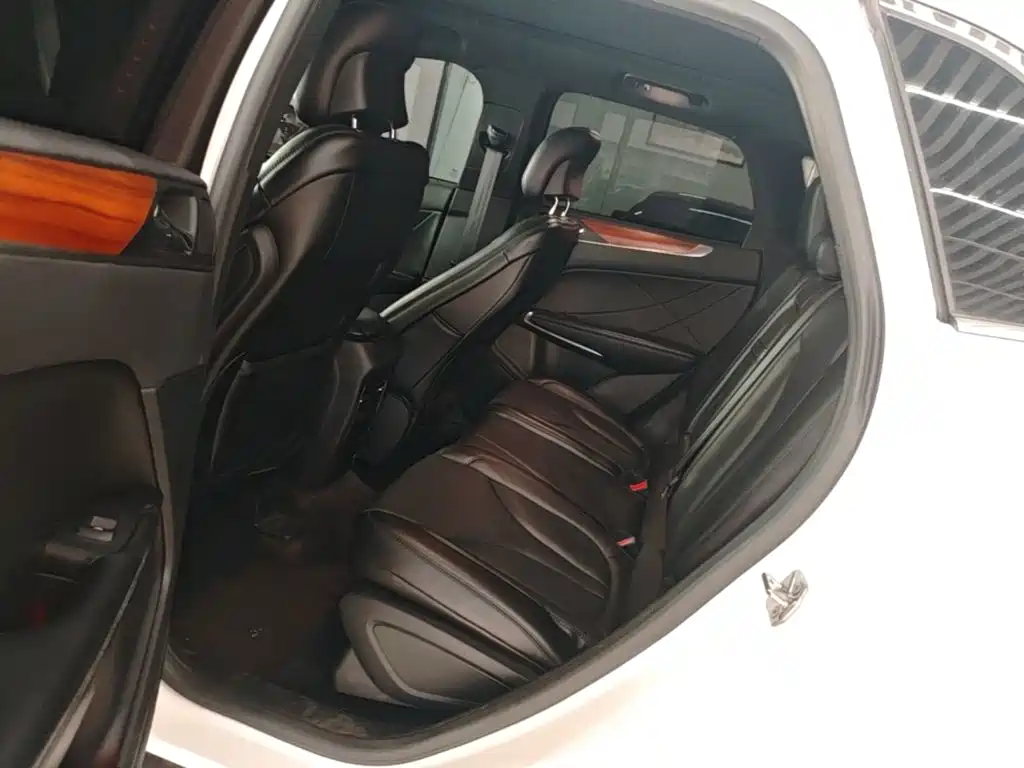 Lincoln MKC 2018 2017 2.0T 4WD Elegance Edition