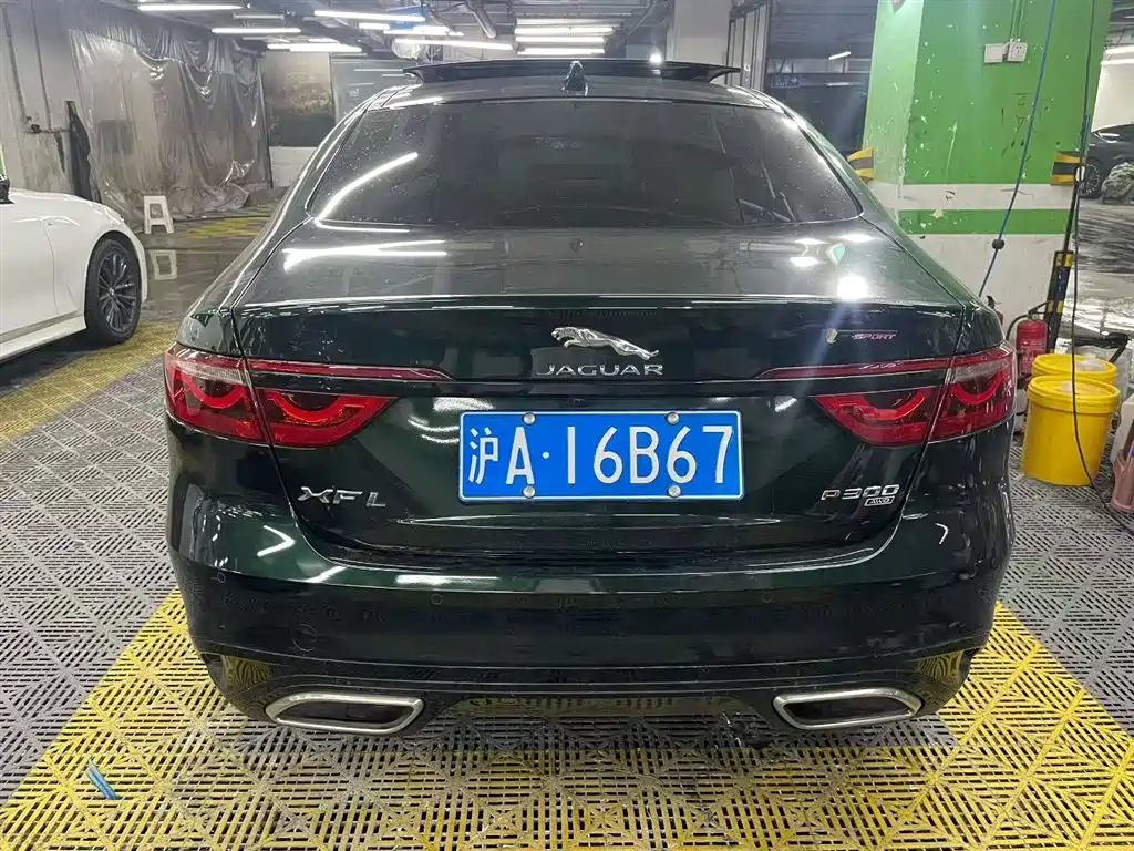 JAGUAR XFL