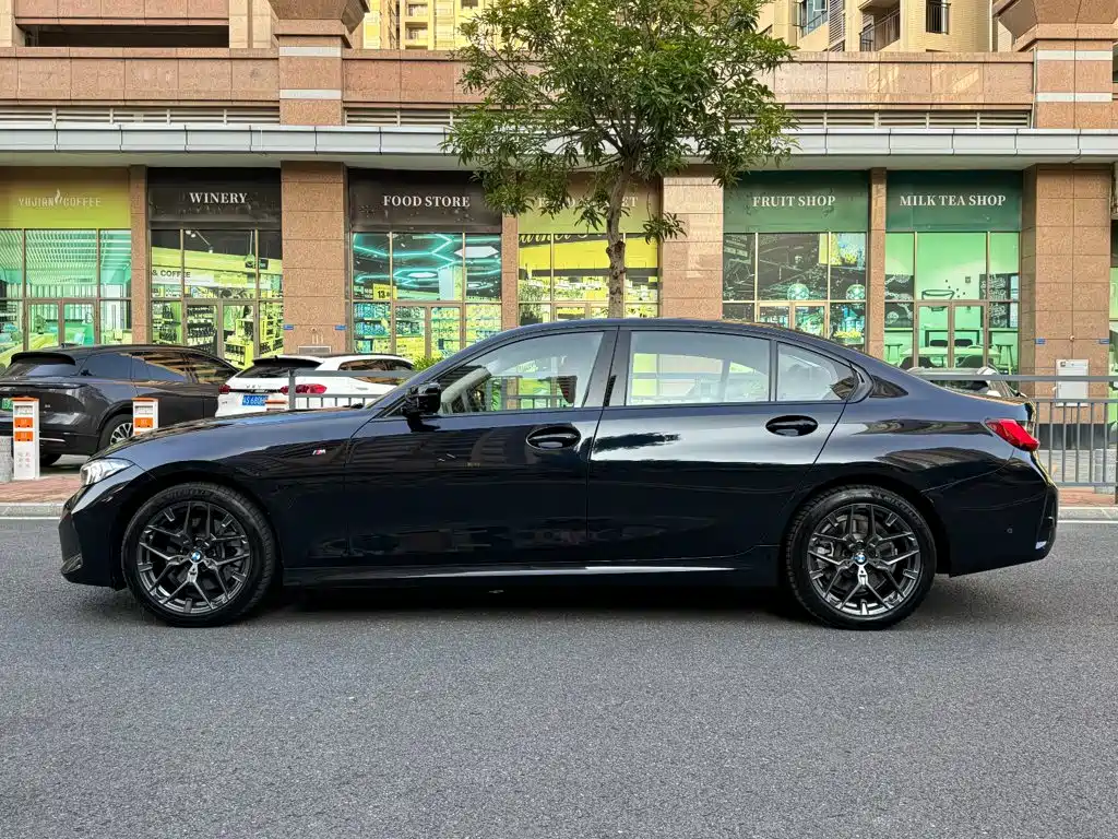 BMW 3 Series 2025 2025 330Li M Sport Night Edition