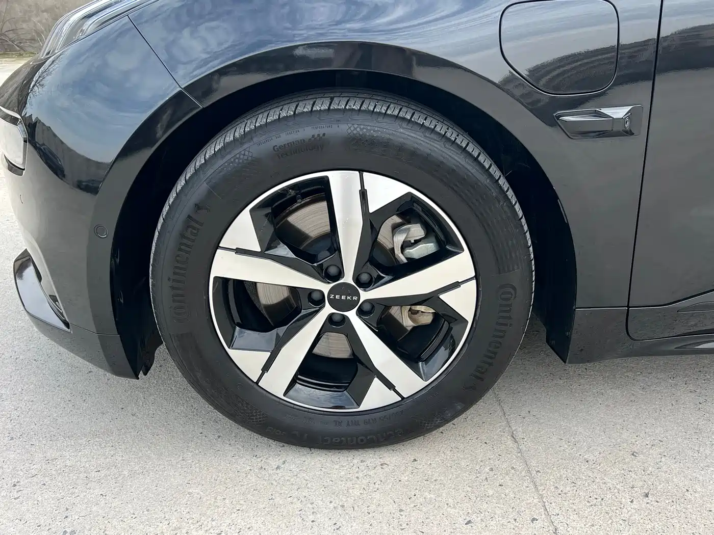 ZEEKR EXTREME KRYPTON 001