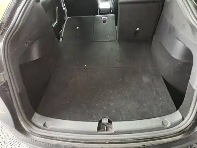 Tesla Model Y 2024 Rear-Wheel Drive Version — фото 5