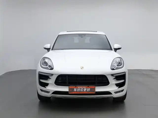 Porsche Macan 2017 Macan 2.0T — фото 3