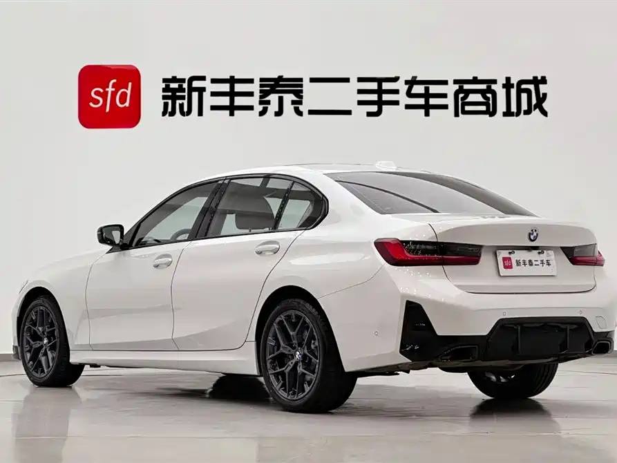 BMW 3-SERIES