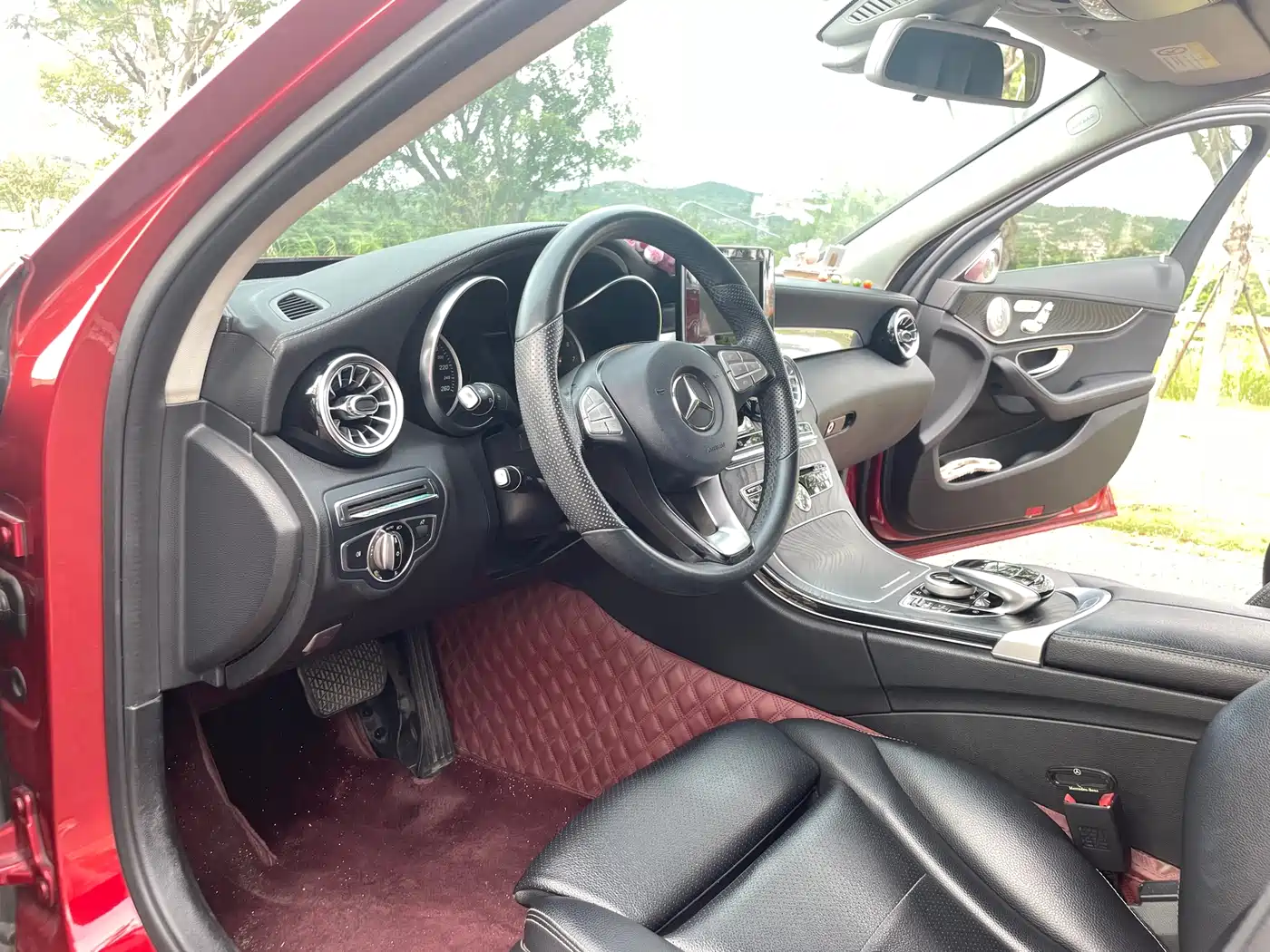 Mercedes-Benz C-Class 2016 C 200 L Sport фото 4