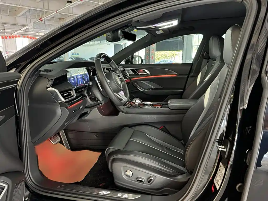 Hongqi H6 2023 2023 2.0T Premium Edition