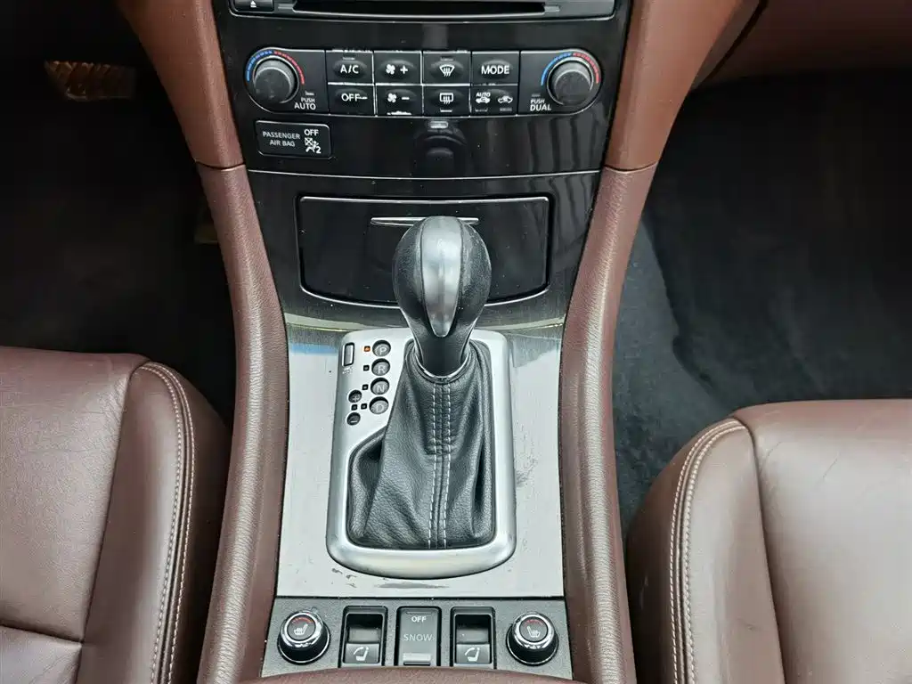 Infiniti QX50 2015 2.5L Enjoyment Edition фото 13