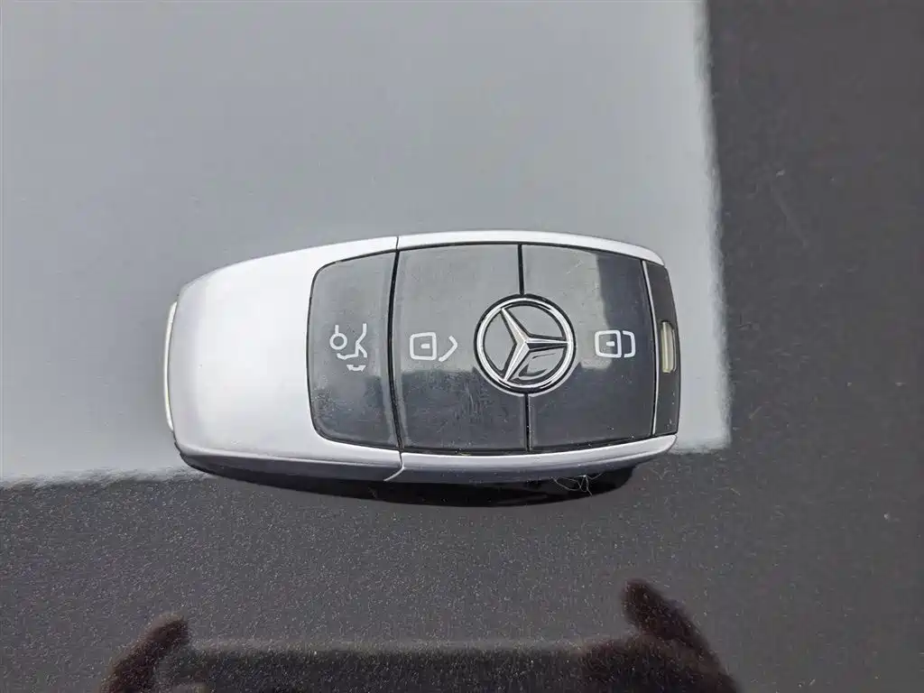 Mercedes-Benz E-Class 2020 Facelift E 300 L Fashion фото 19