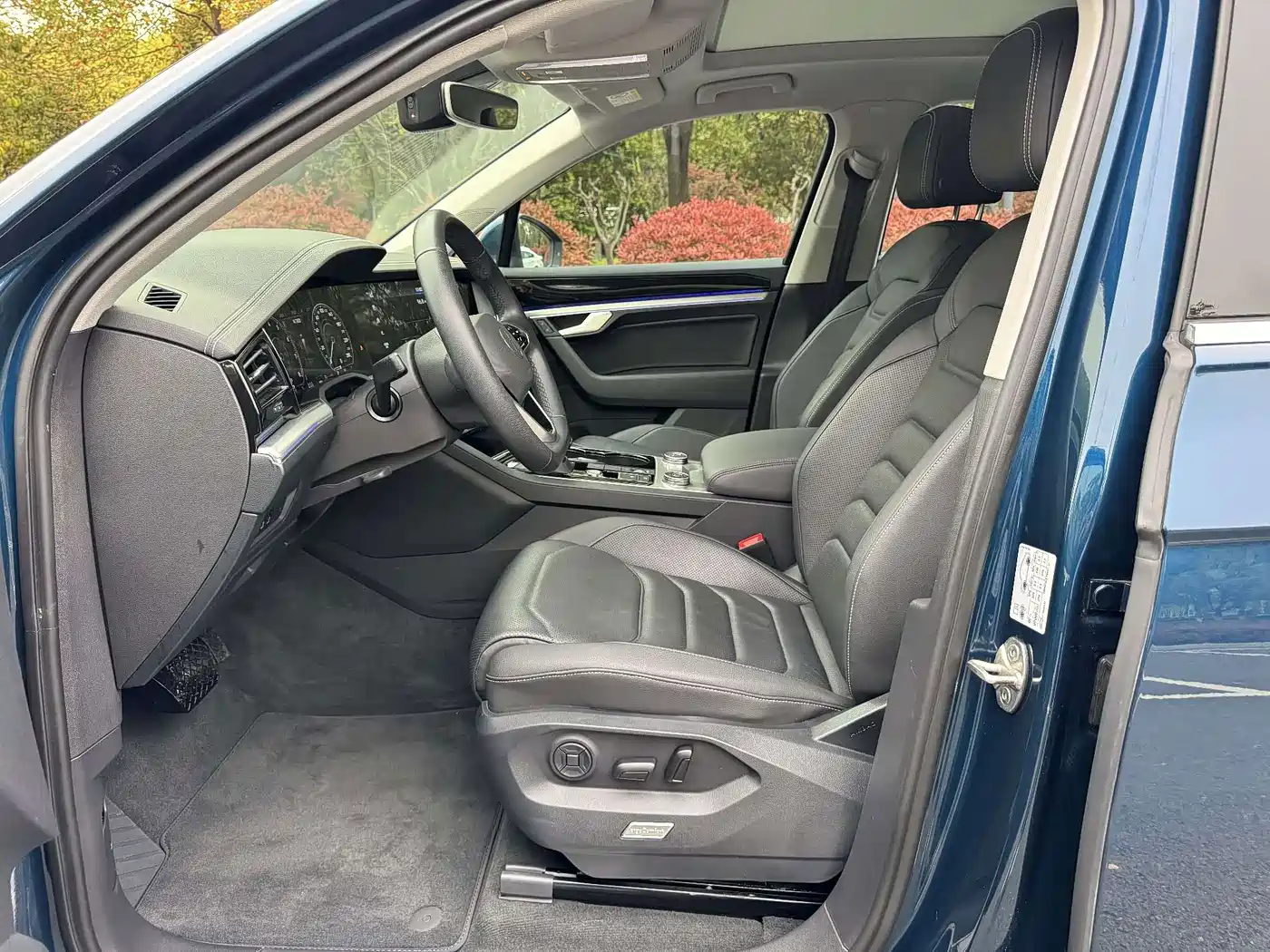 Volkswagen Touareg 2023 2022 2.0TSI Rui Shang Edition