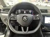 Фото 8 - Škoda Superb