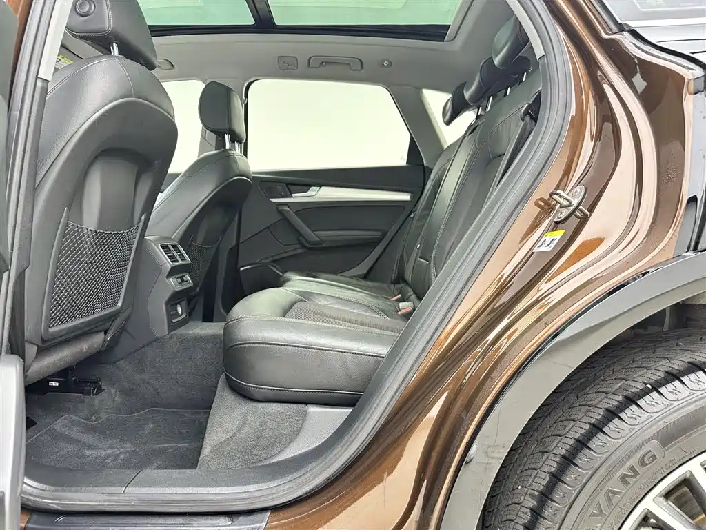 Audi Q5L 2018 40 TFSI Prestige Fashion (China V) фото 7