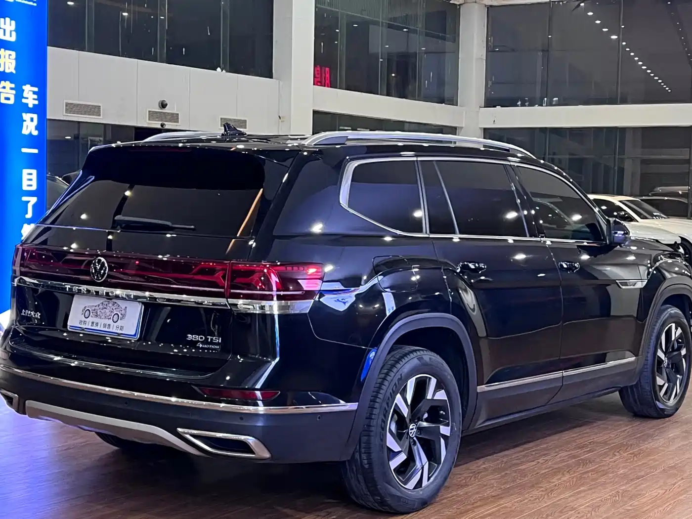 Volkswagen Teramont 2022 380TSI 4MOTION Premium Luxury фото 6