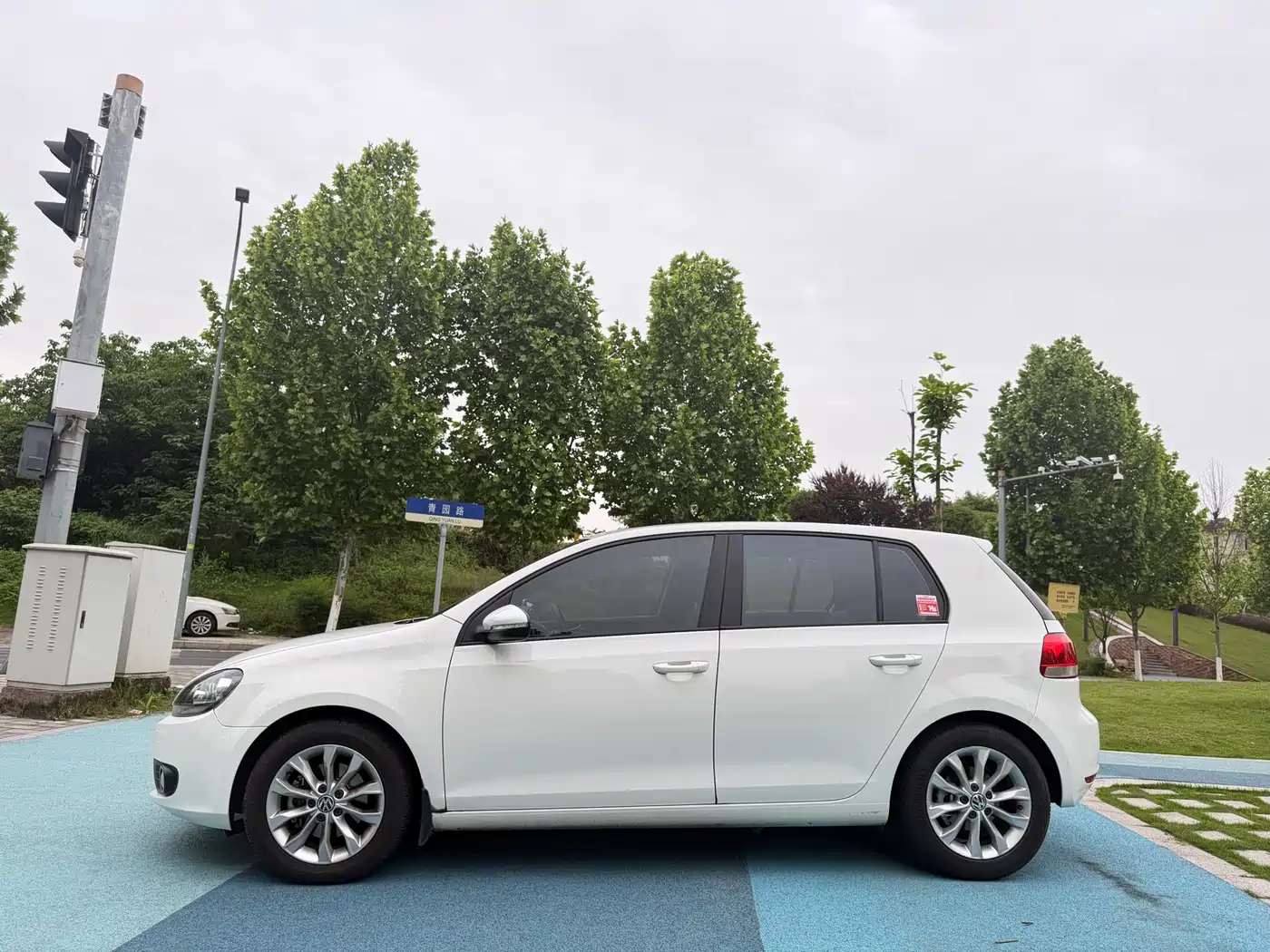 Volkswagen Golf 2012 1.4TSI Automatic Comfort фото 3