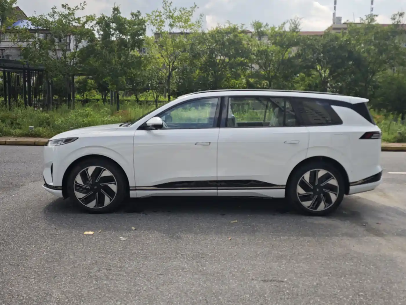 2026 Dongfeng Yipai eπ008
