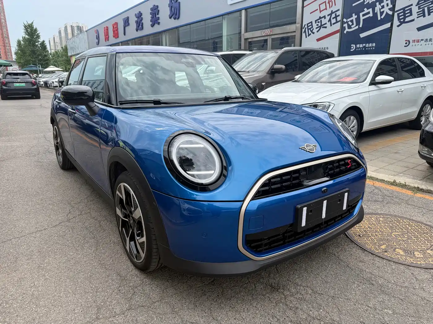 MINI MINI 2026 2025 Model 2.0T COOPER S Artist 5-Door