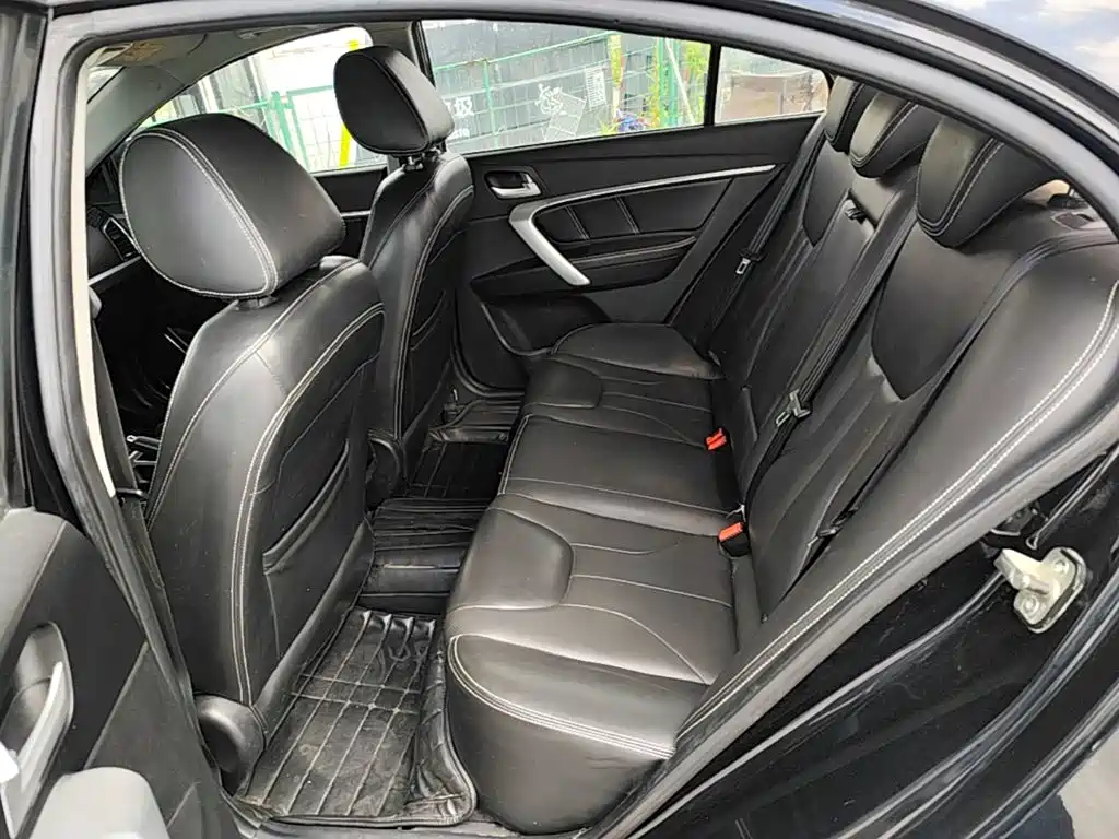 Geely Emgrand 2016 2016 Sedan 1.5L Manual Up Version
